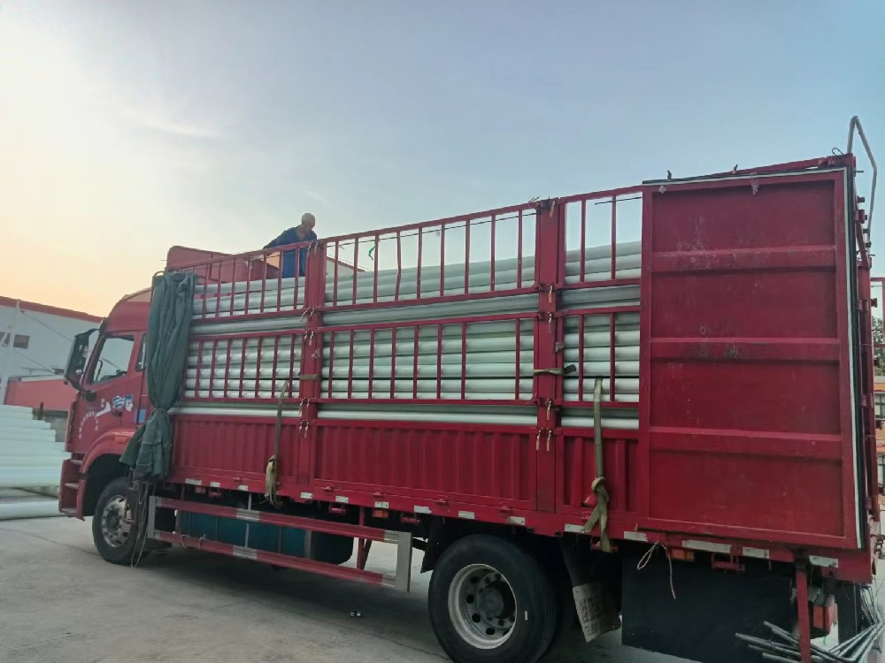 HB-BWFRP電纜保護(hù)管 湖北長坂橋 發(fā)貨實拍